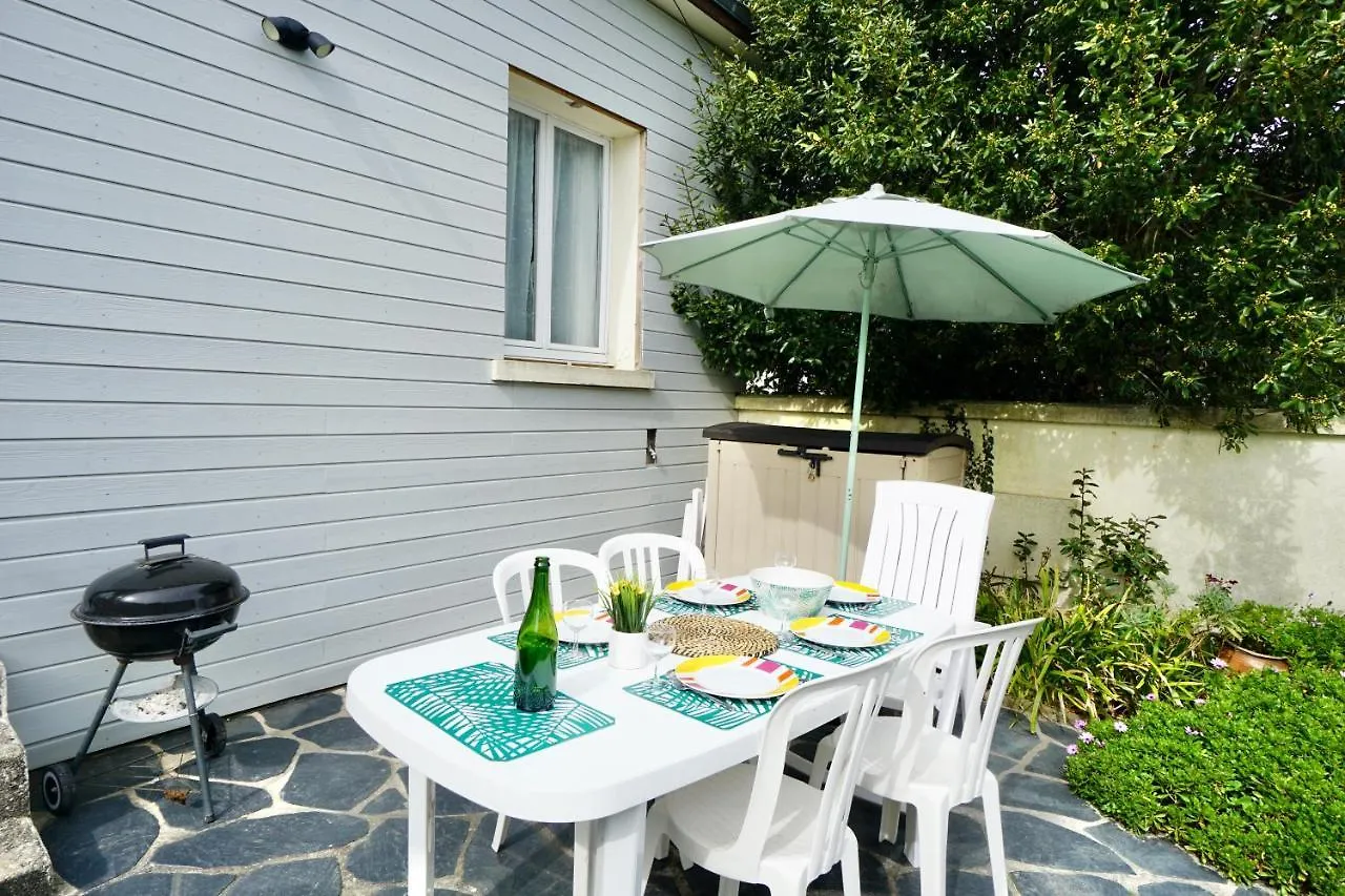 플뢰메르 Le Clos De L'Anse *Front De Mer* 아파트
